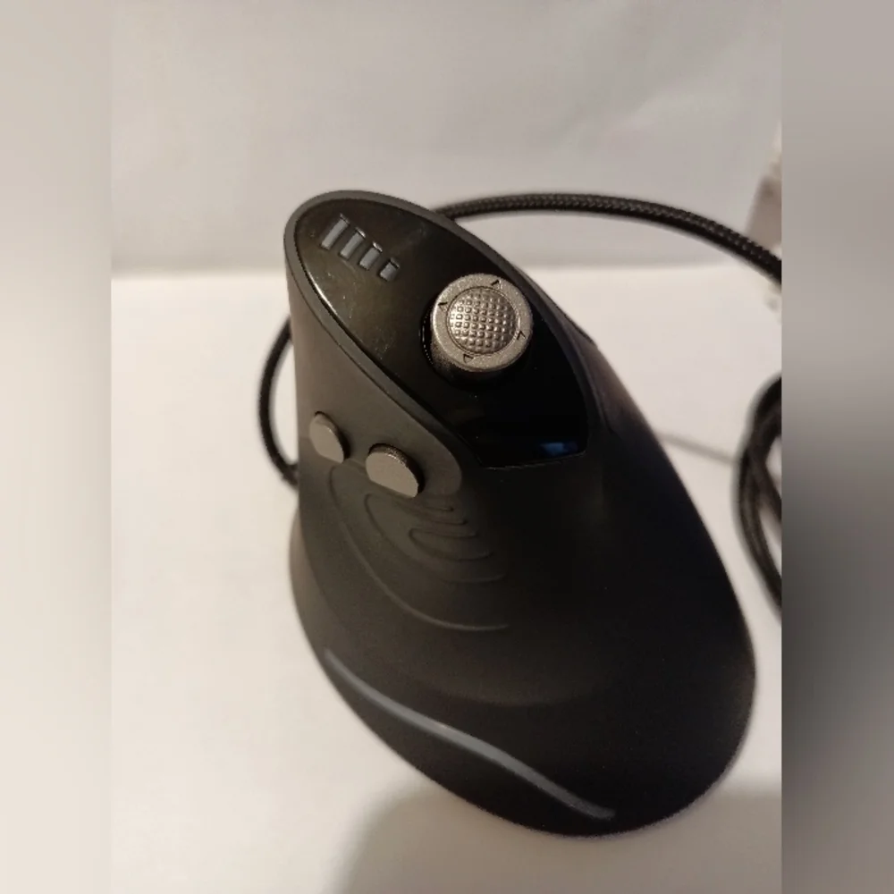 Vertical Gaming Mouse